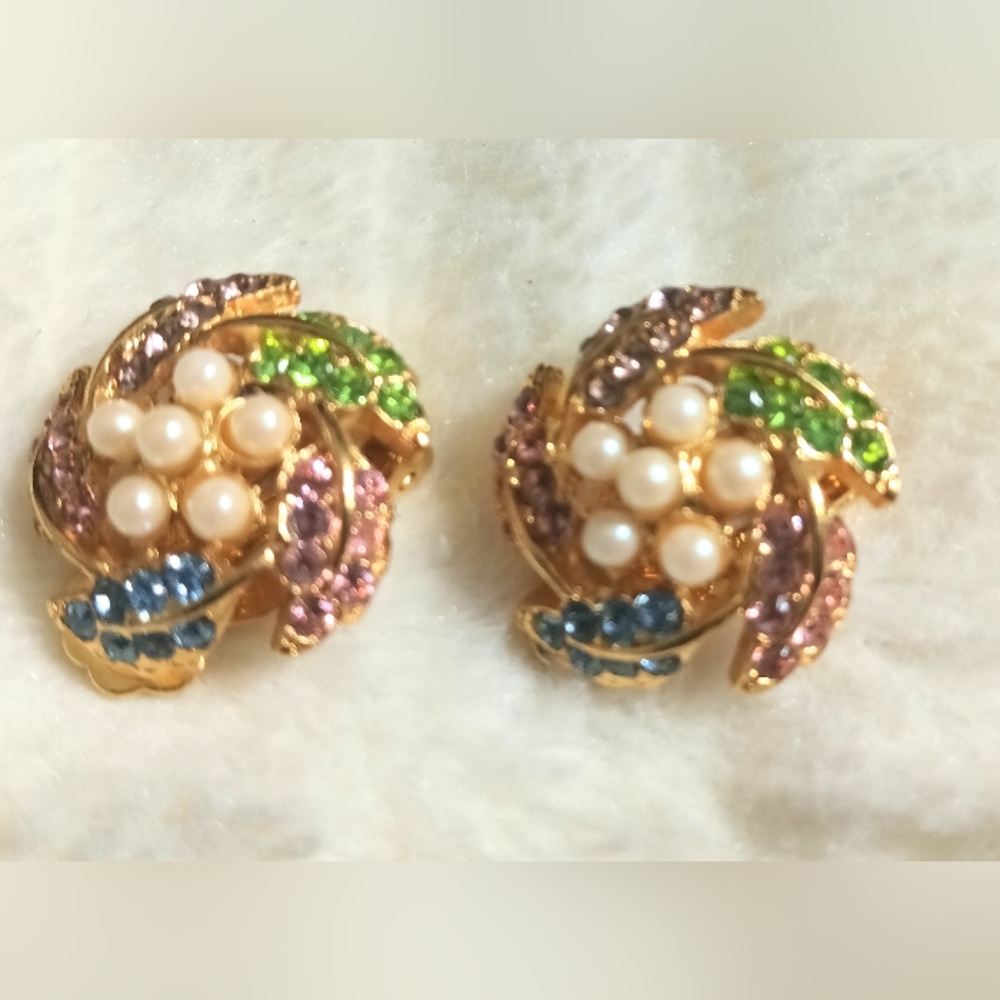 Signed Graziano Clip On Earrings Gold Tone Floral Faux Pearl Multicolor Crystal